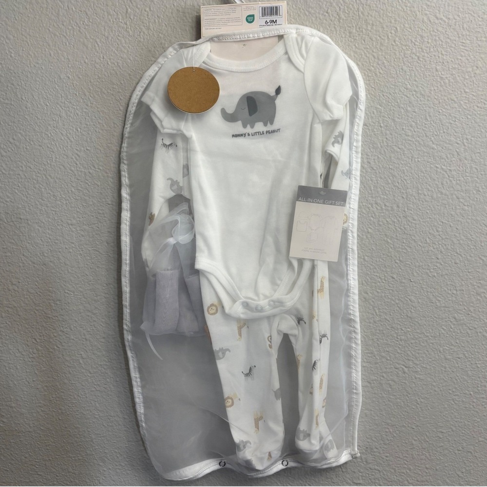 Lila & Jack Baby 6-9M 7pc Layette Set NEW Safari Elephant Mommy's Little Peanut